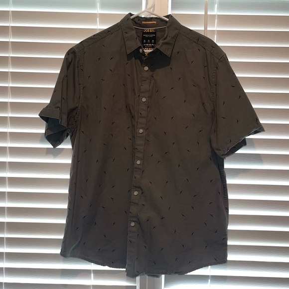 Denim & Flower Other - Denim & Flower Green And Black Bird Short Sleeve Button Down Shirt